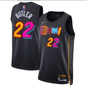 NEW Miami heat Butler shirt number 22. Size L men’s. Authentic